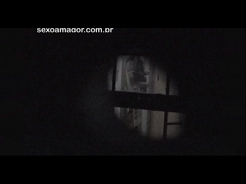 ❤️ Blondínka sa nechá tajne natáčať voyerom zo susedstva ukrytým za dutými tehlami ️ Šukanie video na sk.tvmarket.top ﹏